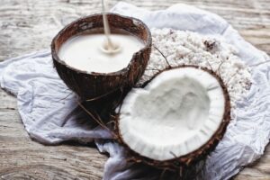 cara membuat santan dari kelapa parut